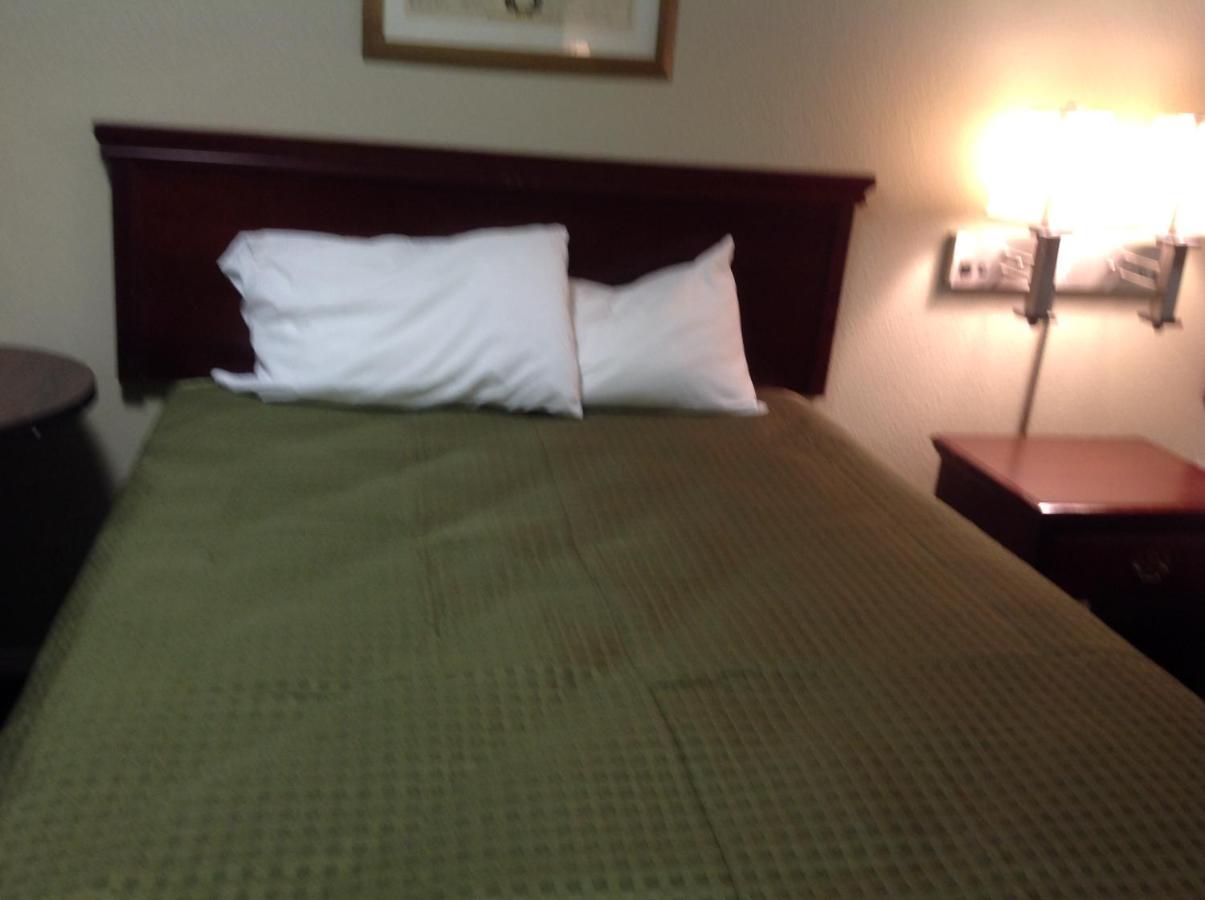 Budget Inn 马斯科吉 外观 照片