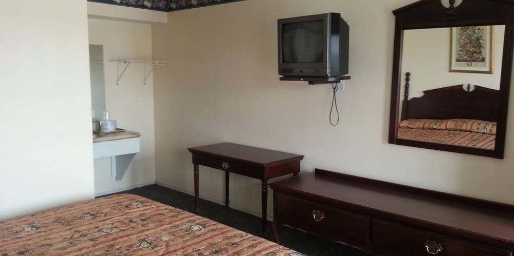 Budget Inn 马斯科吉 外观 照片