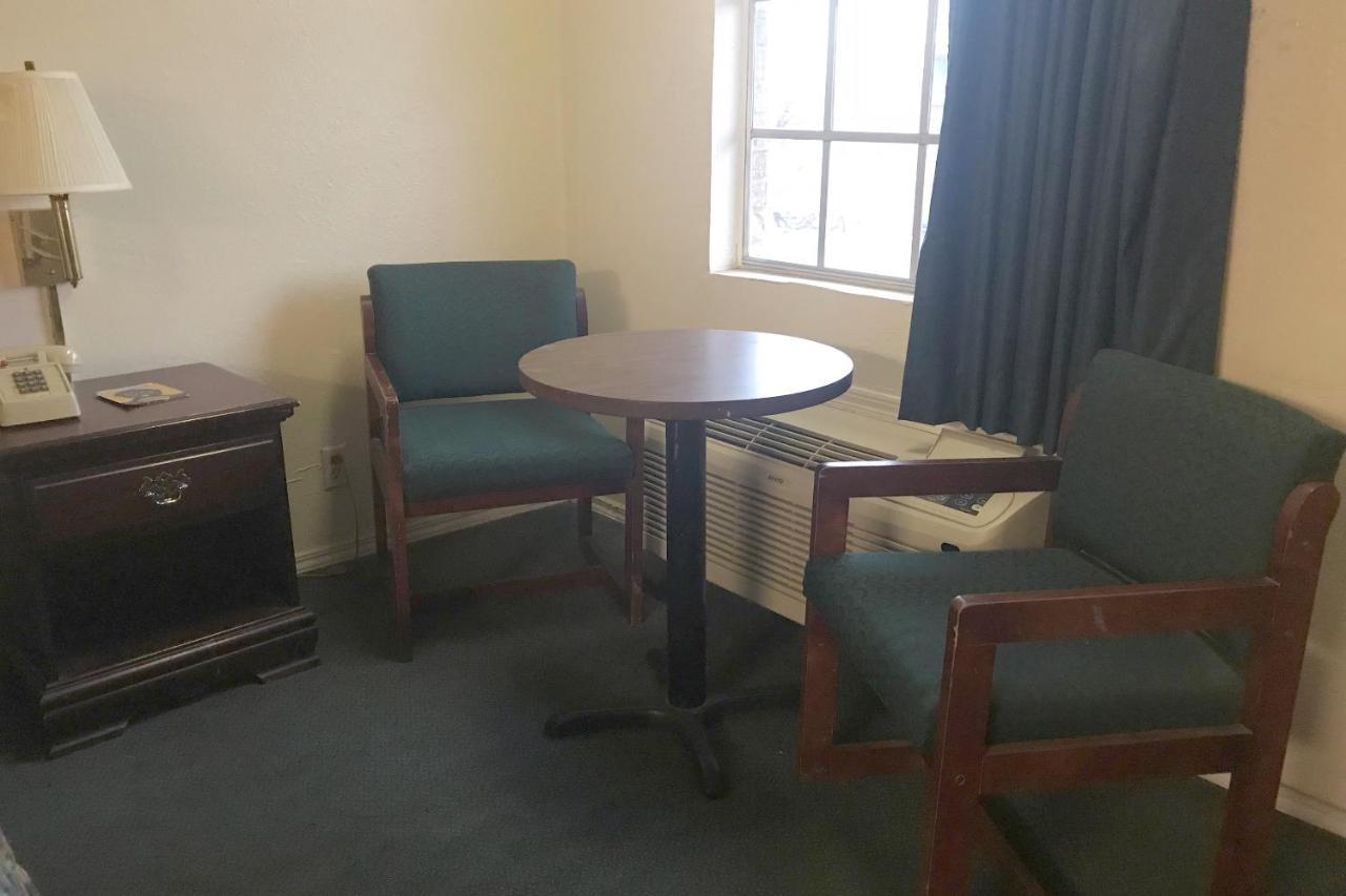 Budget Inn 马斯科吉 外观 照片
